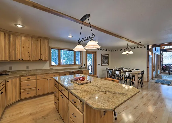 'wild Huckleberry Cabin' In Alpine: Fire Pit, Deck Alpine