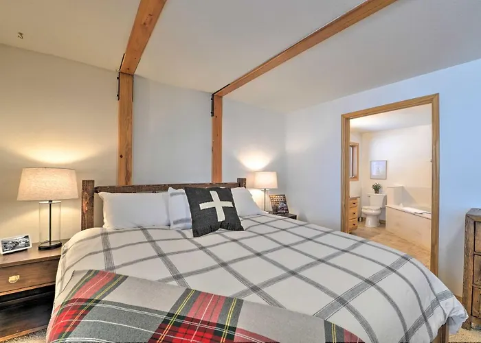 Holiday home 'wild Huckleberry Cabin' In Alpine: Fire Pit, Deck Alpine